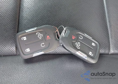 2021 Chevrolet Silverado 1500 4Wd Short Bed Ltz z USA, uszkodzony, nr VIN 3GCUYGET2MG221073